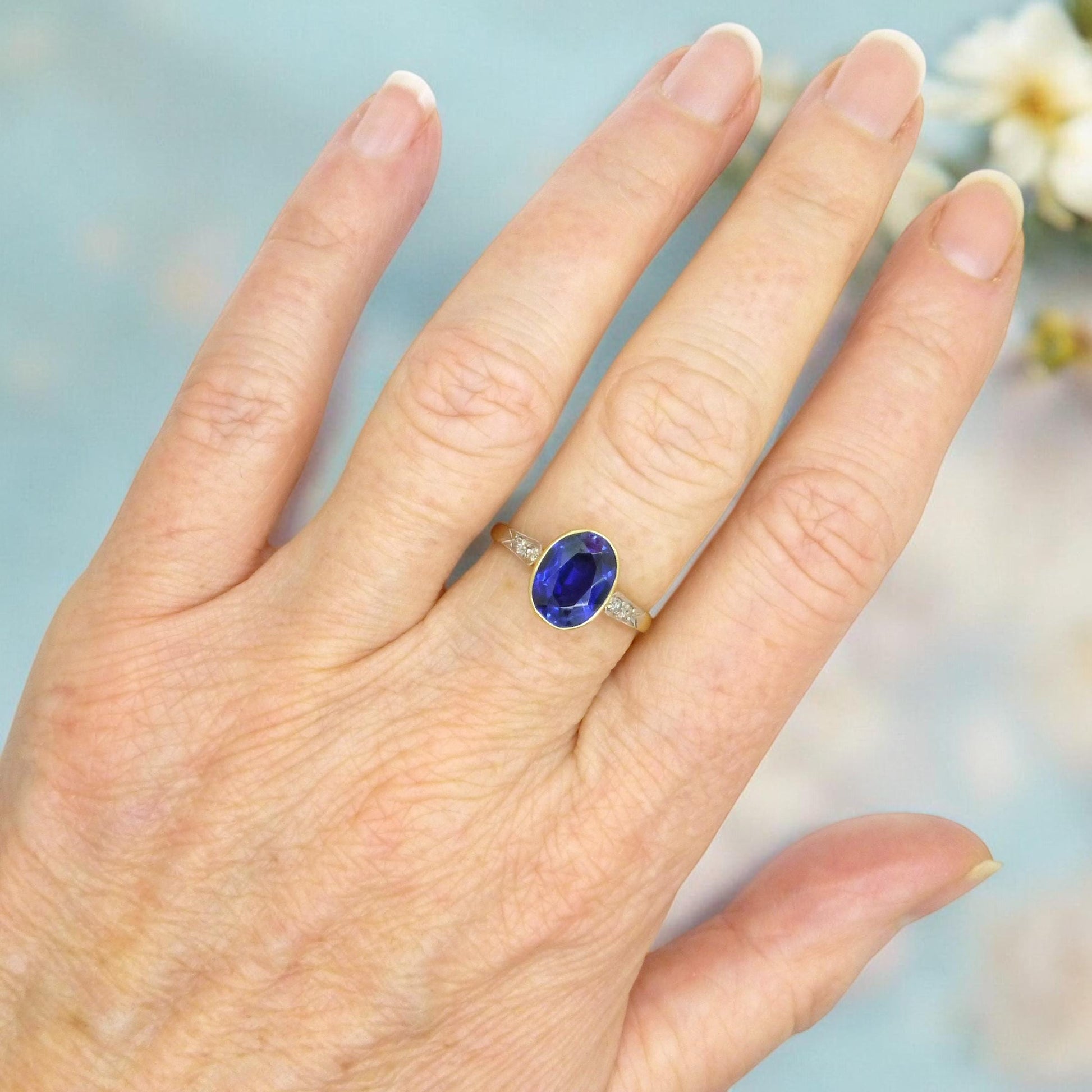 Antique 18ct & Platinum synthetic oval sapphire and diamond solitaire ring c1920's