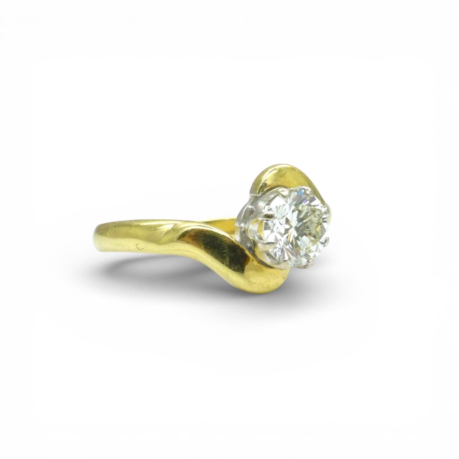 Vintage 18ct gold brilliant cut natural diamond solitaire ring 0.70ct + Independent Valuation report
