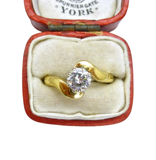 Vintage 18ct gold brilliant cut natural diamond solitaire ring 0.70ct + Independent Valuation report