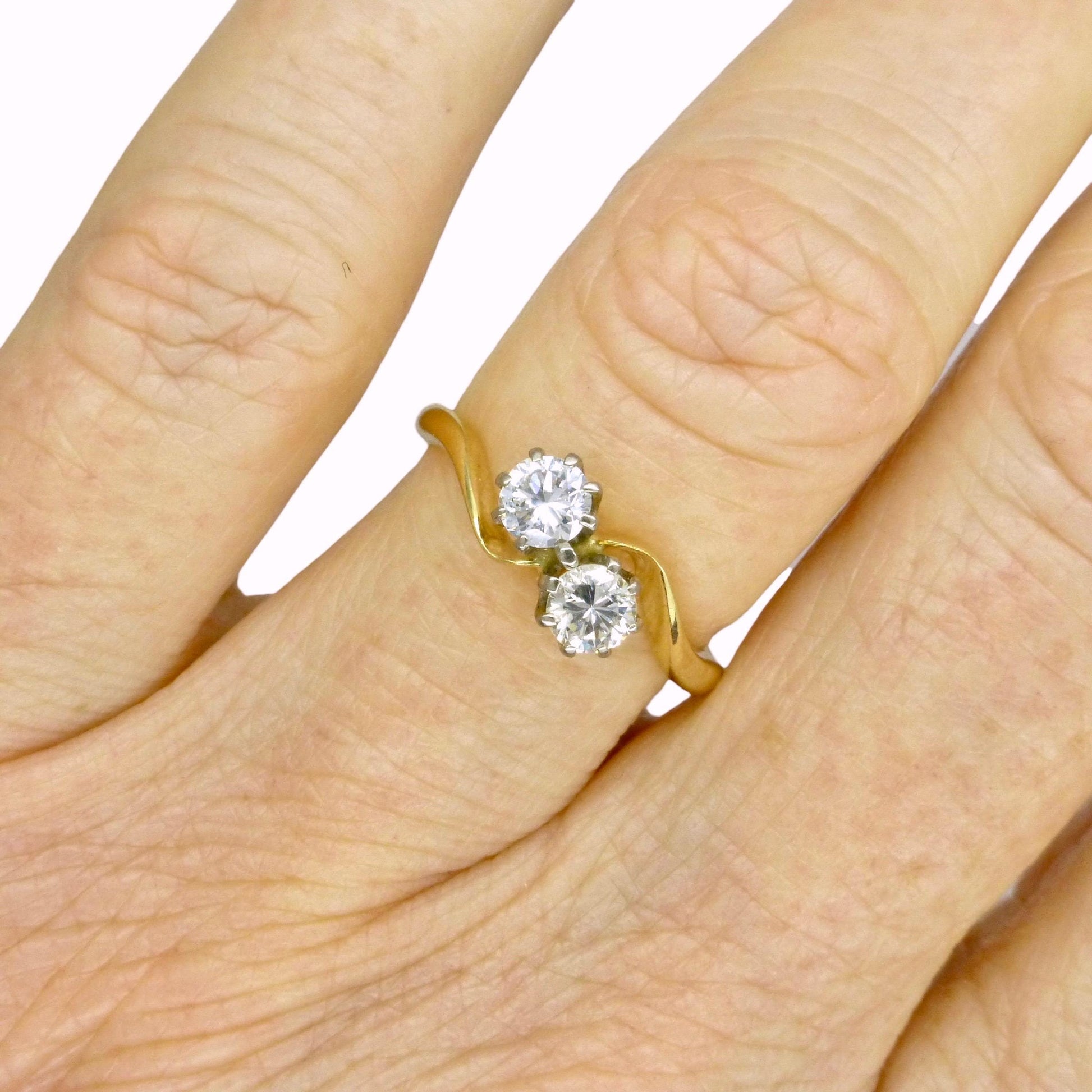 Vintage 18ct Toi et Moi two stone natural diamond ring 0.40ct