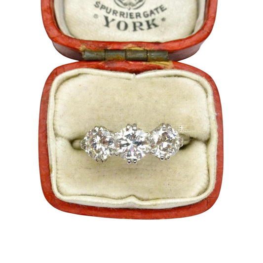 Antique Transitional cut diamond three stone trilogy ring 1.38ct - white gold & Platinum - Independent Valuation