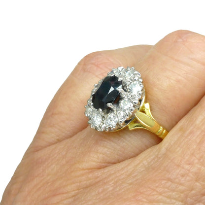 Vintage 18ct sapphire & diamond oval cluster ring - Classic Princess of Wales ring