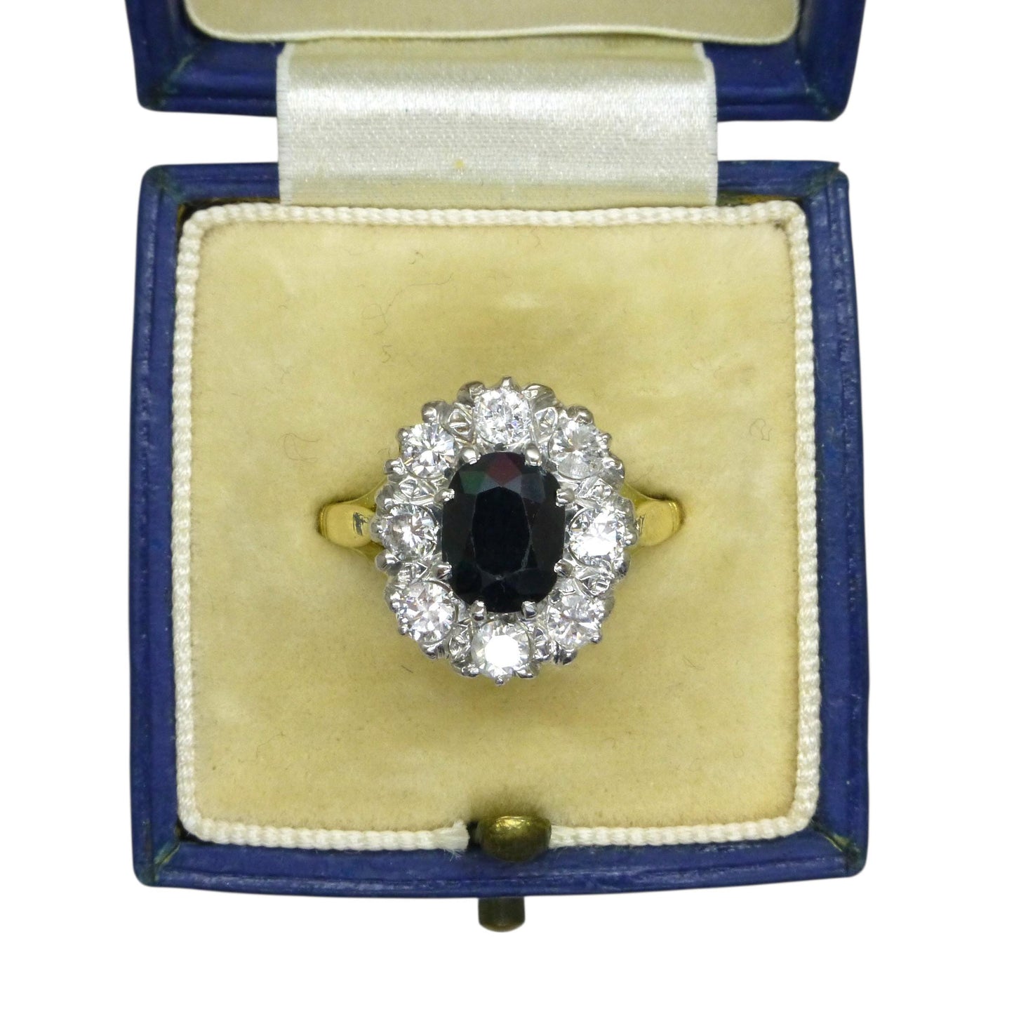 Vintage 18ct sapphire & diamond oval cluster ring - Classic Princess of Wales ring