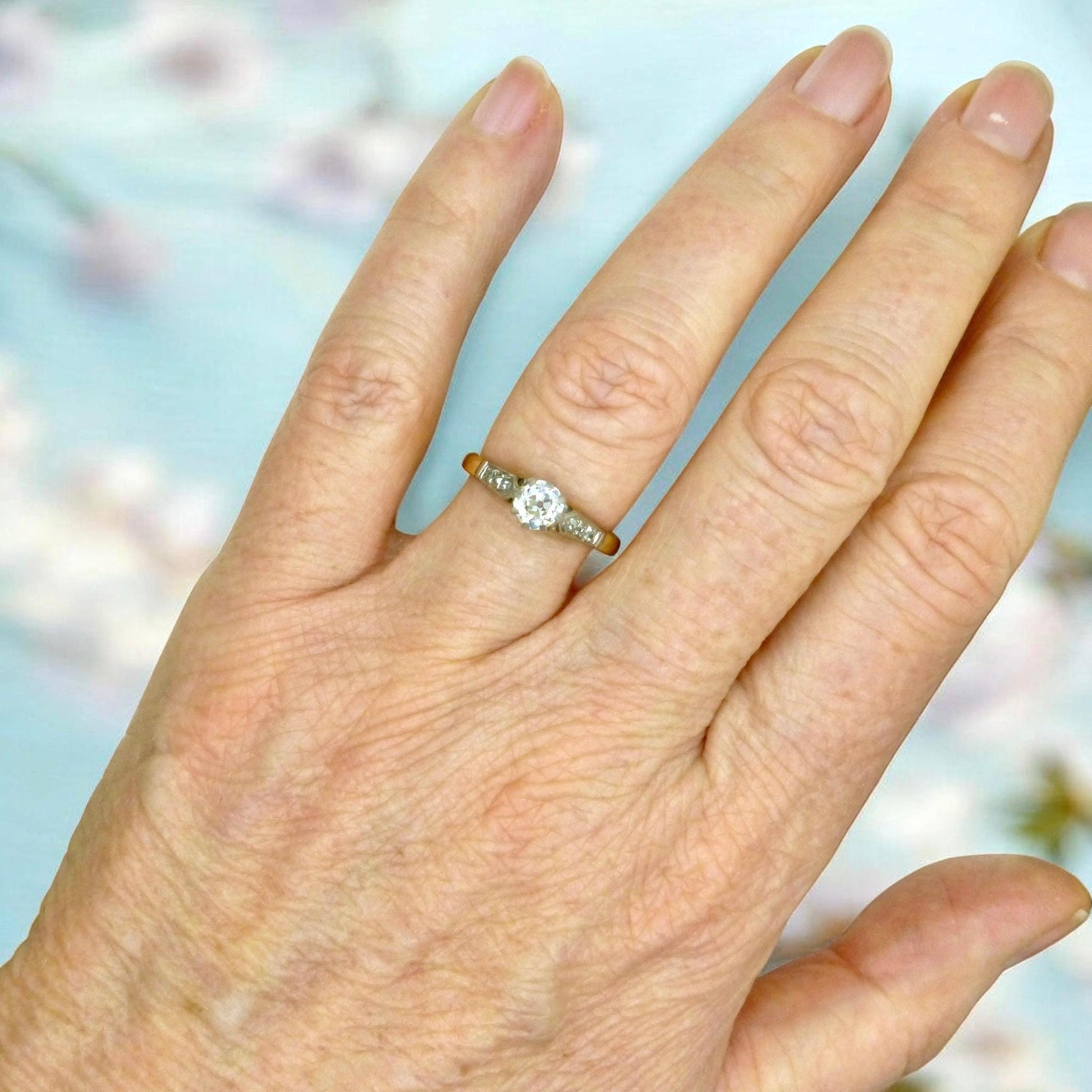 Antique 18ct old mine cut diamond solitaire engagement ring 0.40ct 1910's