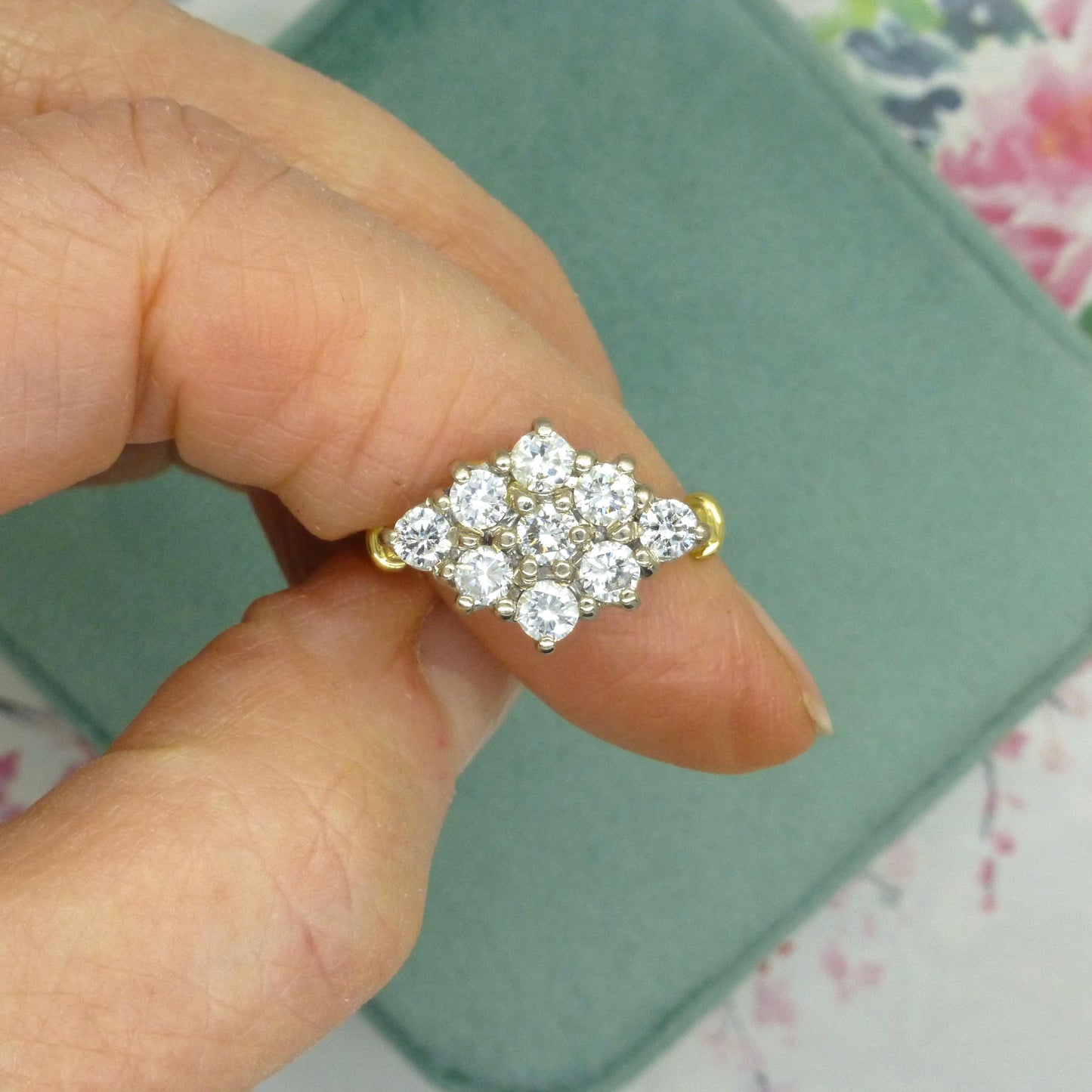 Vintage 18ct gold diamond kite shape cluster engagement ring 1.00 carat