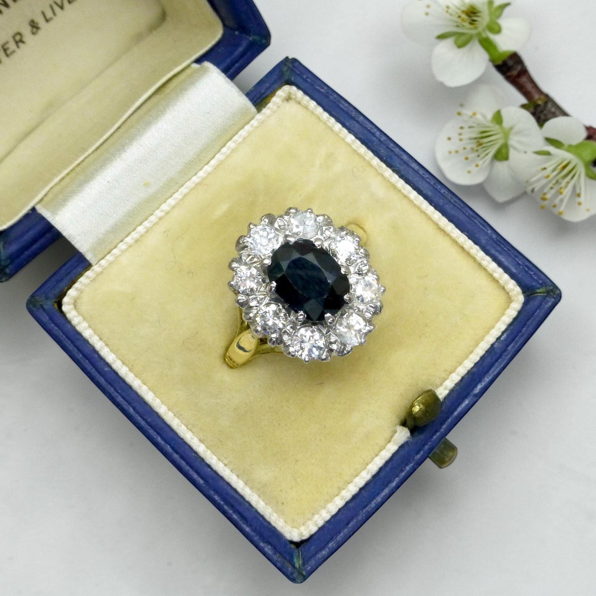 Vintage 18ct sapphire & diamond oval cluster ring - Classic Princess of Wales ring