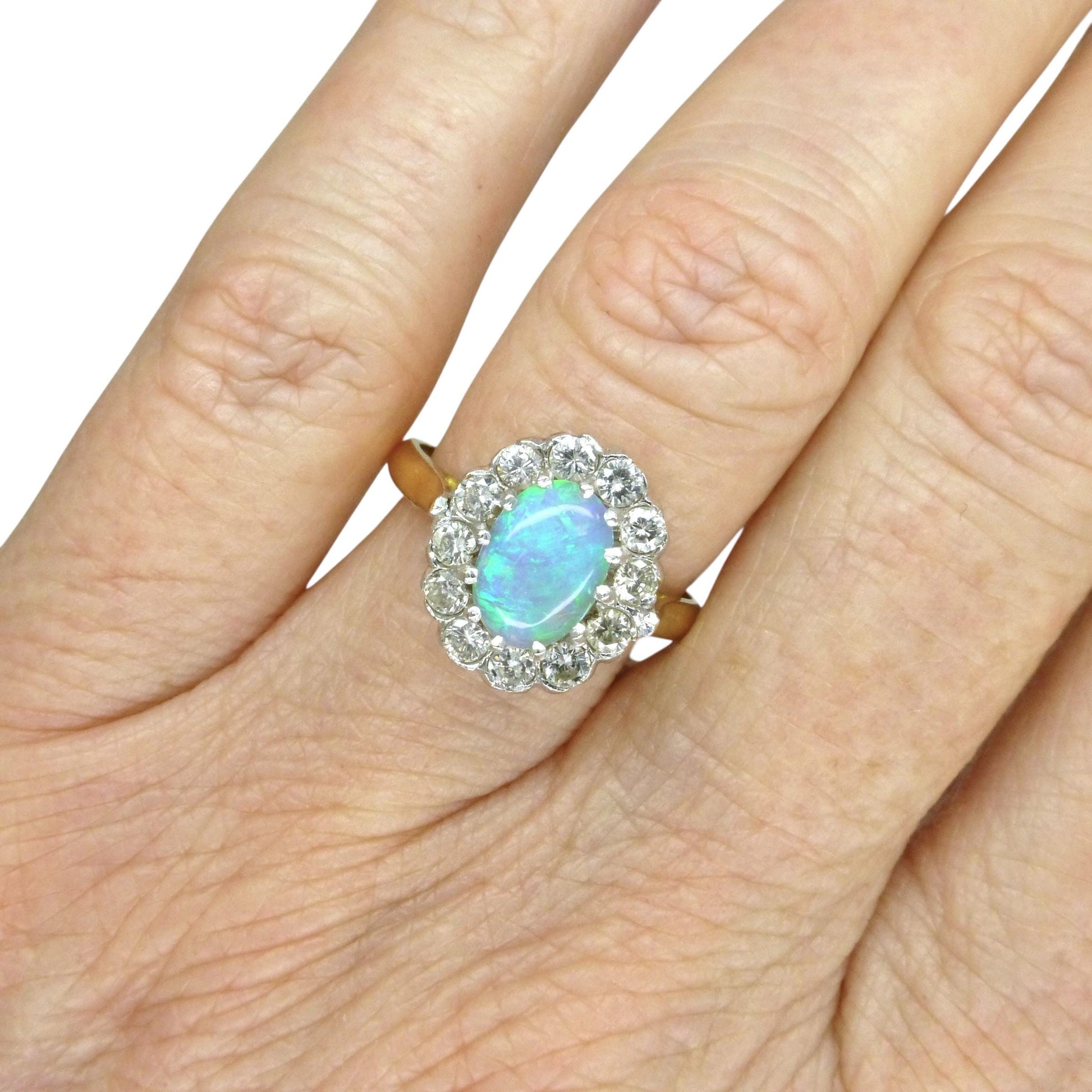 Vintage 18ct Opal & Diamond cluster ring with Valuation report
