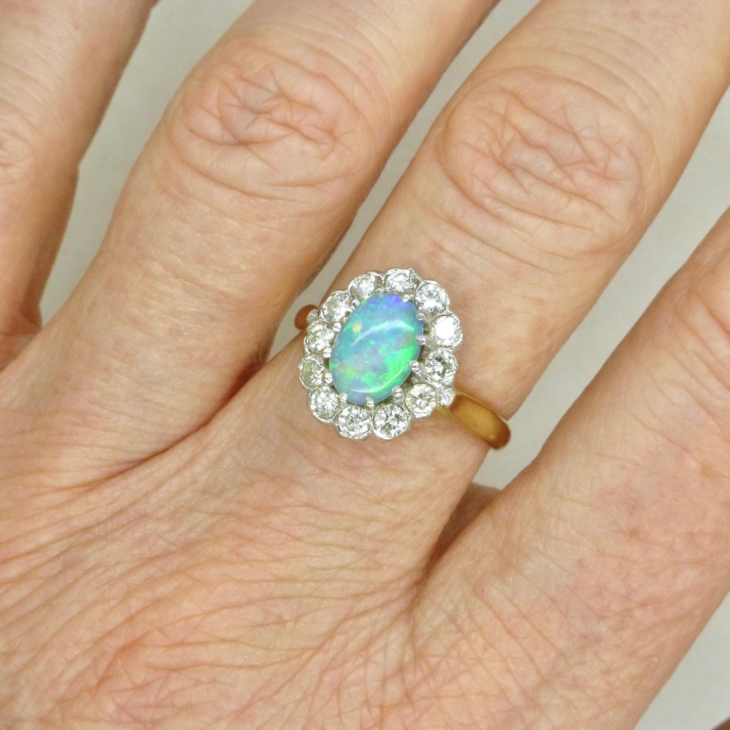 Vintage 18ct Opal & Diamond cluster ring with Valuation report