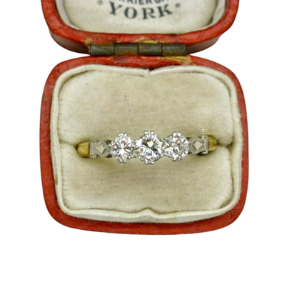 c1930's Vintage 18ct Platinum natural diamond three stone trilogy ring 0.50ct