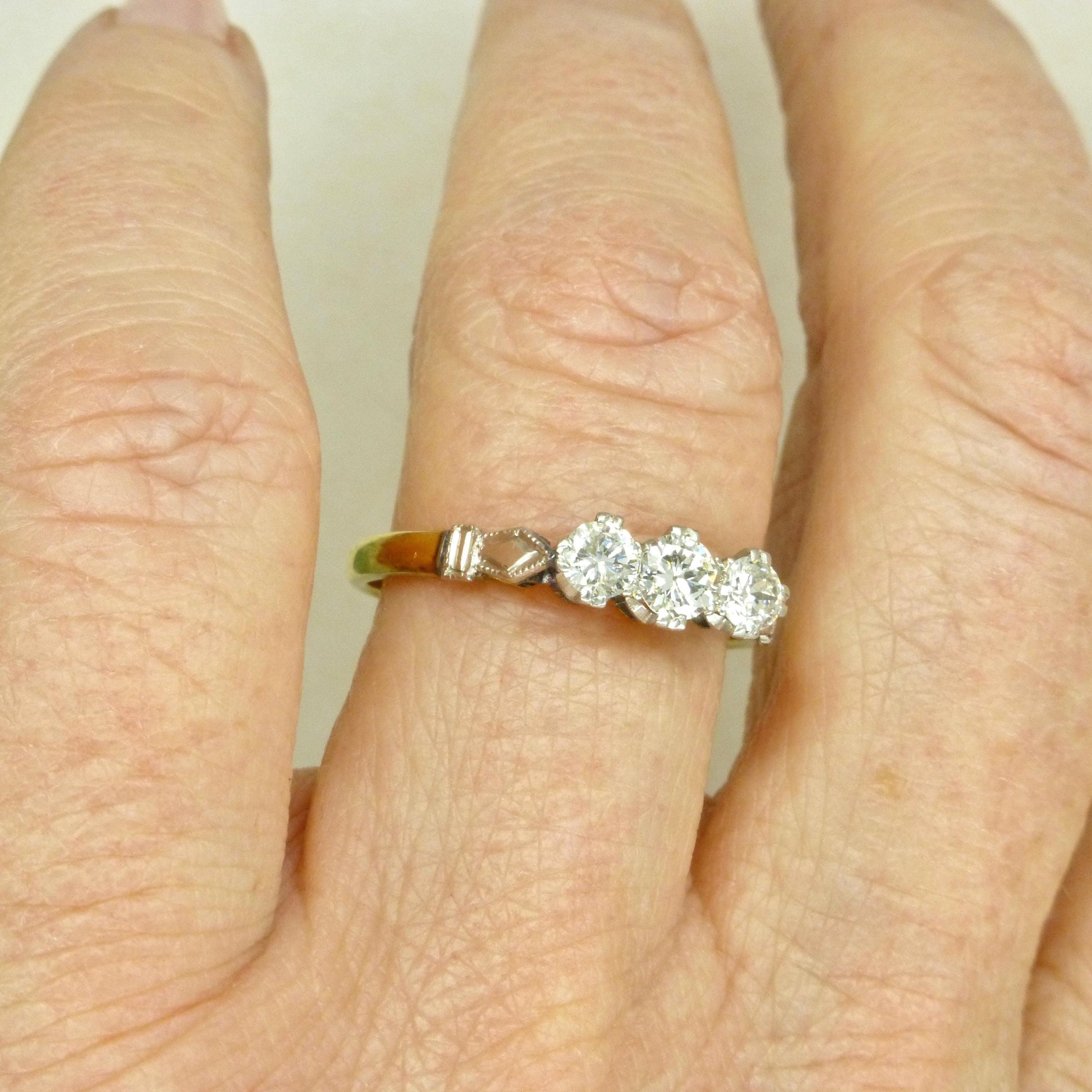 c1930's Vintage 18ct Platinum natural diamond three stone trilogy ring 0.50ct