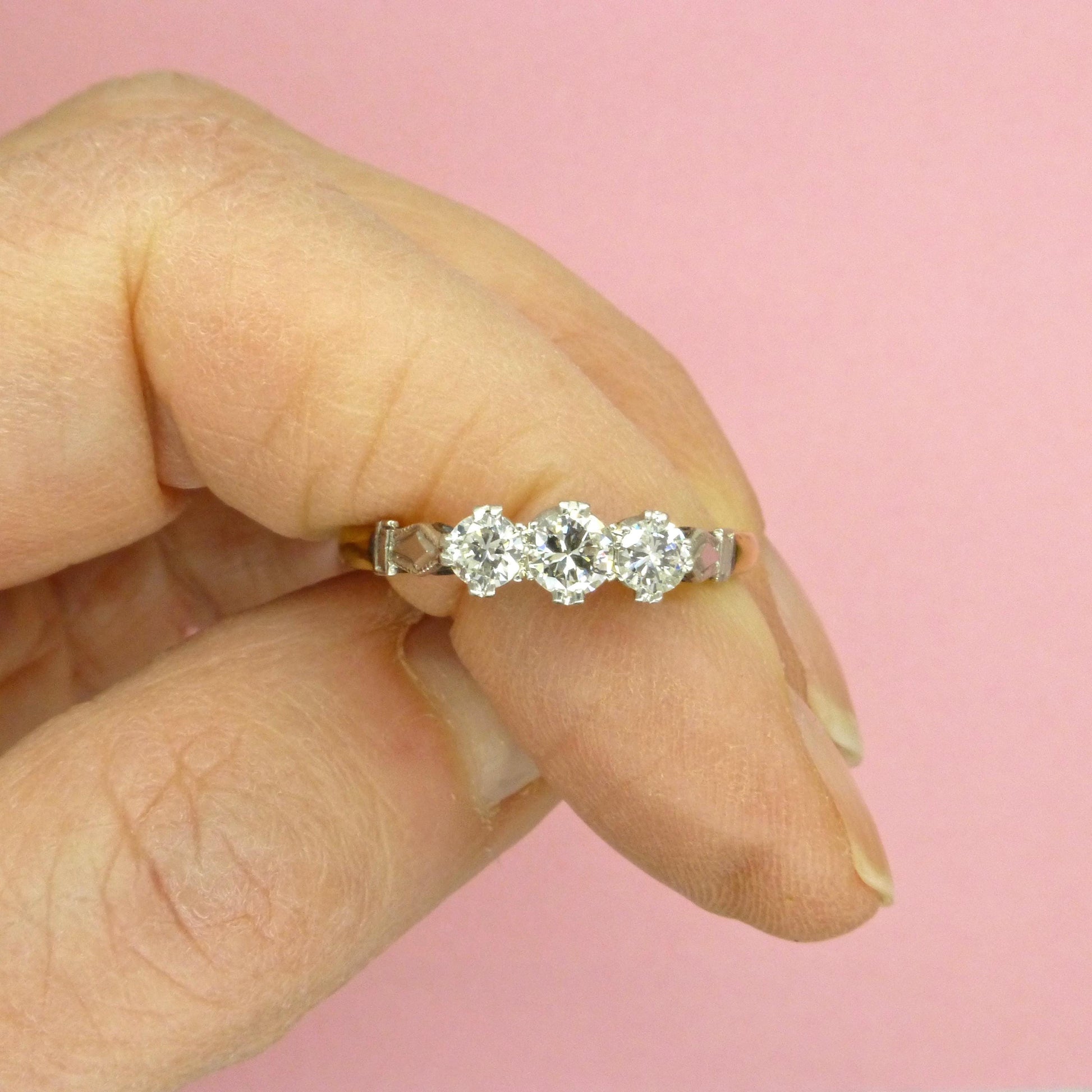 c1930's Vintage 18ct Platinum natural diamond three stone trilogy ring 0.50ct