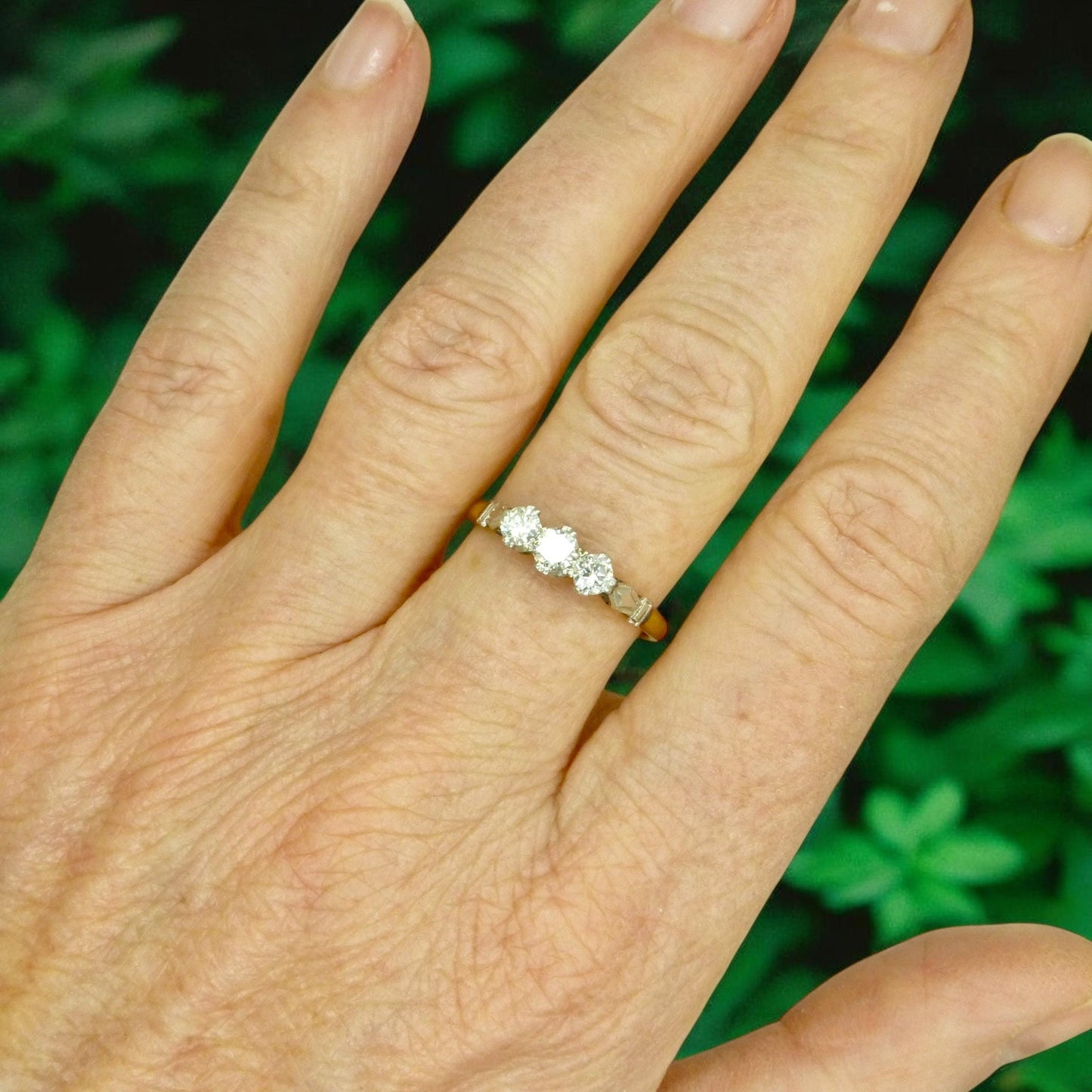 c1930's Vintage 18ct Platinum natural diamond three stone trilogy ring 0.50ct