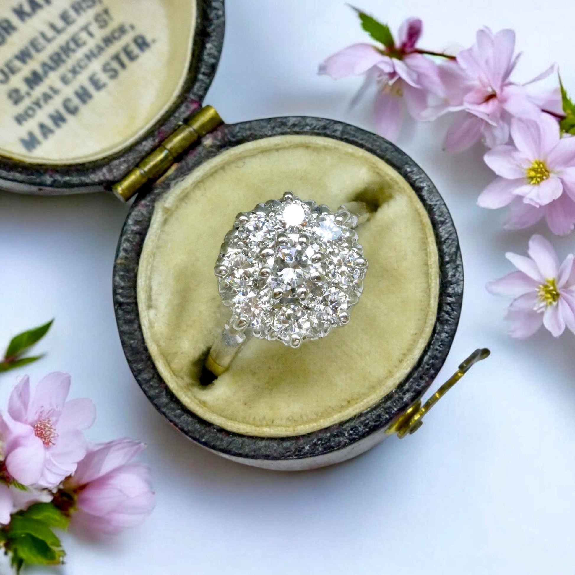 Vintage 18ct Platinum natural diamond cluster engagement ring 0.90 carat