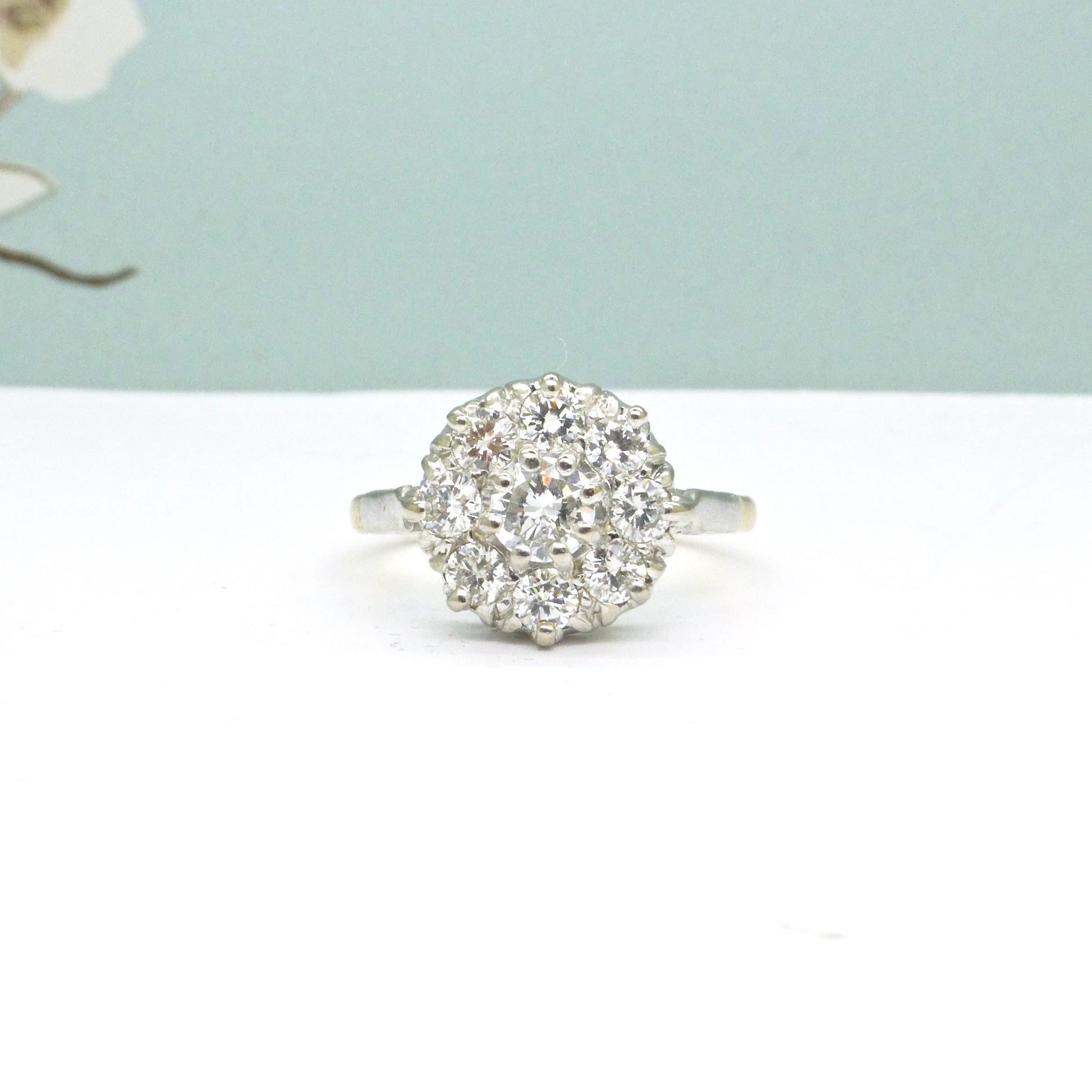 Vintage 18ct Platinum natural diamond cluster engagement ring 0.90 carat