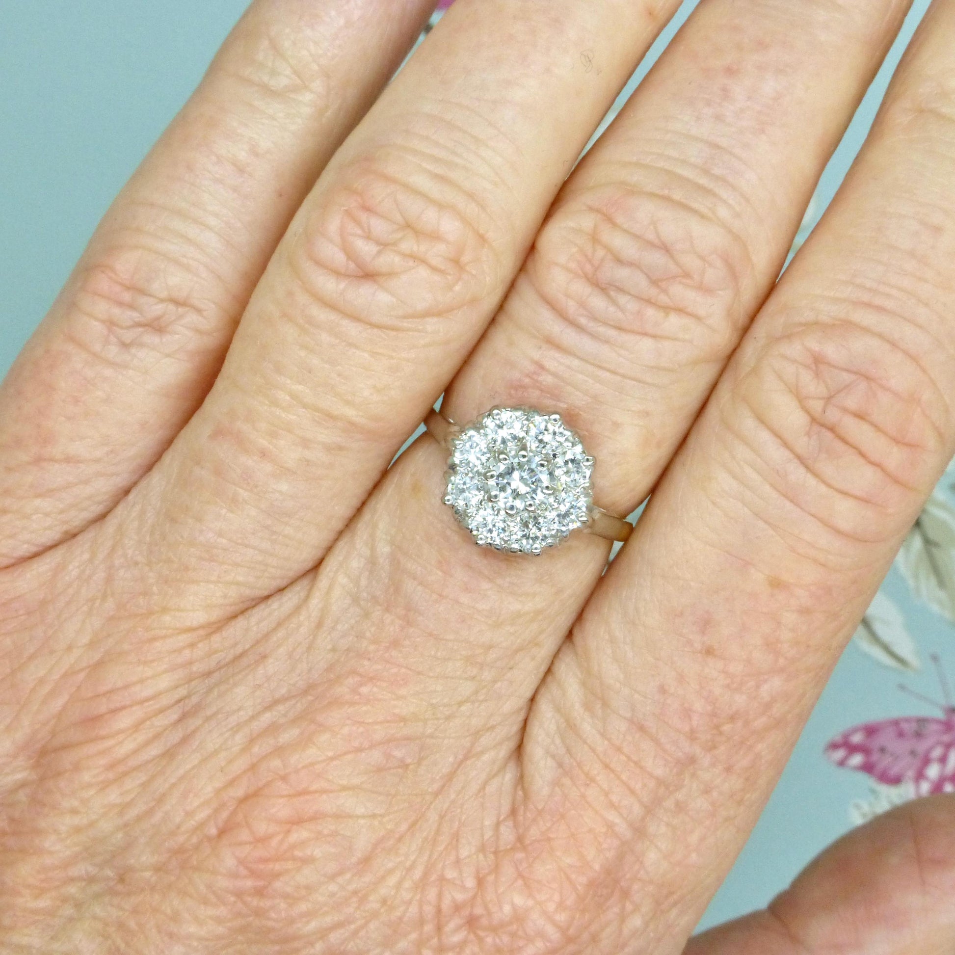 Vintage 18ct Platinum natural diamond cluster engagement ring 0.90 carat