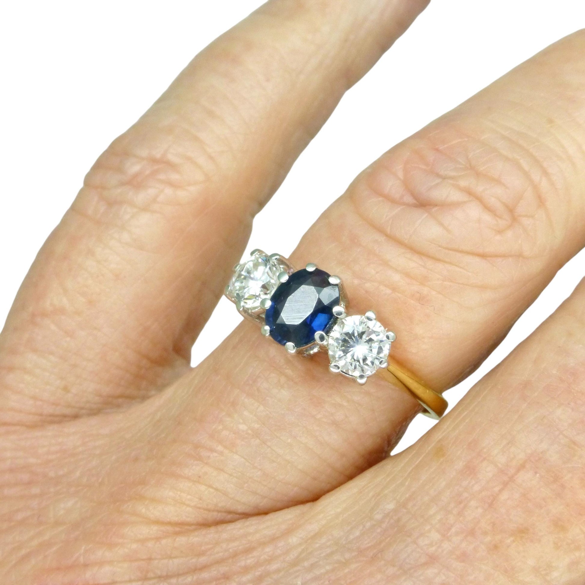 Vintage 18ct gold Natural Diamond & Sapphire three stone trilogy ring.