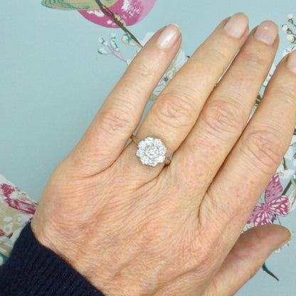 Vintage 18ct Platinum natural diamond cluster engagement ring 0.90 carat