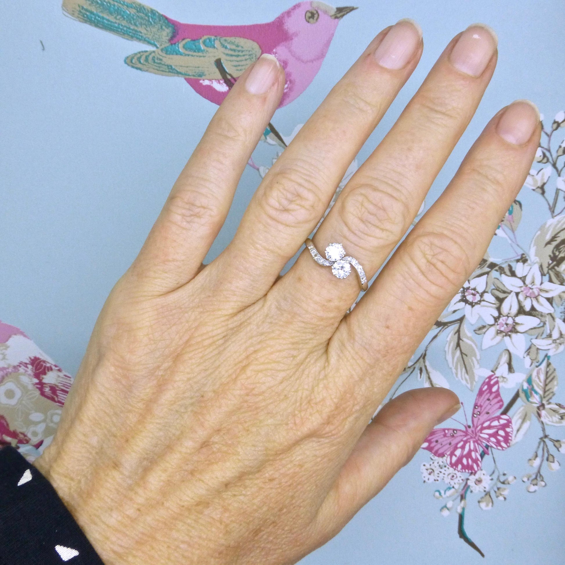 Antique Edwardian old cut natural diamond Toi et Moi ring - 18ct Platinum - 0.60ct c1910s