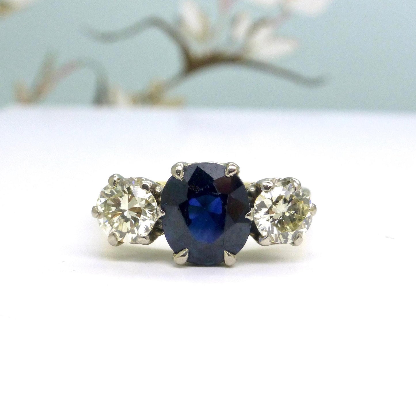 Vintage 18ct gold Natural Diamond & Sapphire three stone trilogy ring + Independent Valuation.