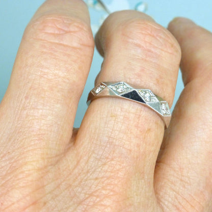 Vintage 18ct white gold Natural Diamond full eternity wedding ring 0.50ct - Size O.