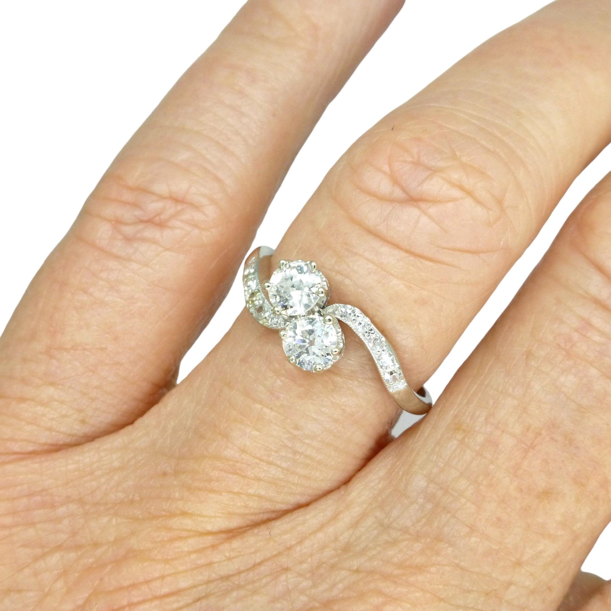 Antique Edwardian old cut natural diamond Toi et Moi ring - 18ct Platinum - 0.60ct c1910s