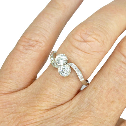 Antique Edwardian old cut natural diamond Toi et Moi ring - 18ct Platinum - 0.60ct c1910s