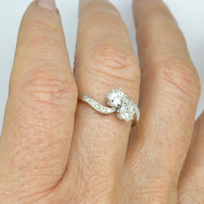 Antique Edwardian old cut natural diamond Toi et Moi ring - 18ct Platinum - 0.60ct c1910s