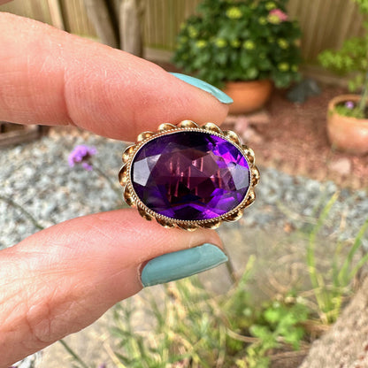 Vintage 9ct Gold Amethyst Statement Ring – Birmingham 1977 Retro Cocktail Jewelry