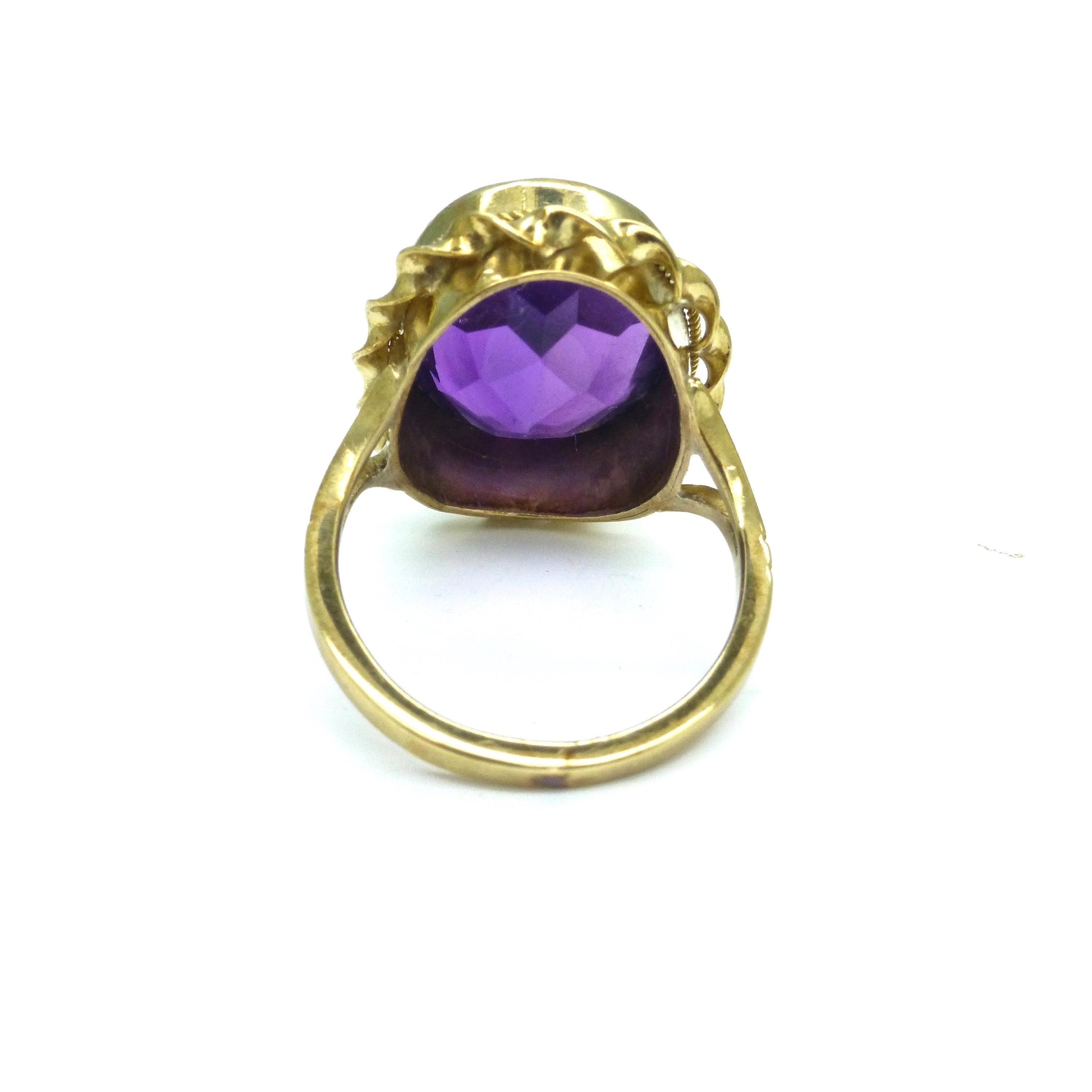 Vintage 9ct Gold Amethyst Statement Ring – Birmingham 1977 Retro Cocktail Jewelry