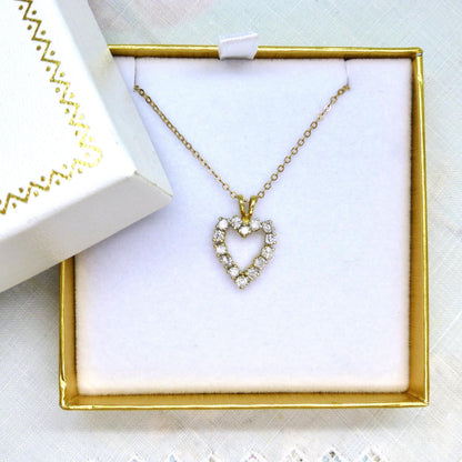 Vintage 18ct gold diamond heart pendant & 9ct gold chain