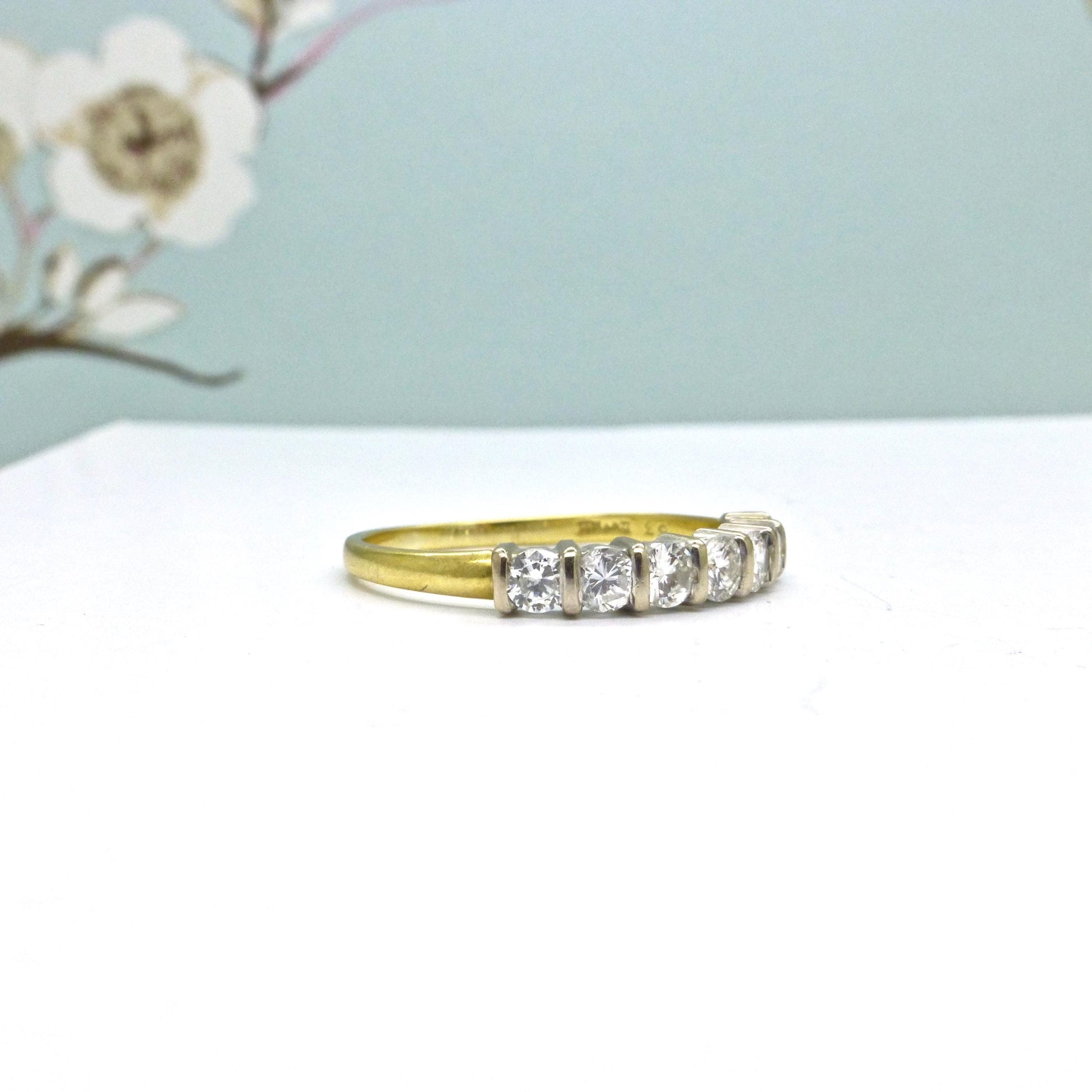 Vintage 18ct gold seven stone diamond wedding eternity ring 0.63ct
