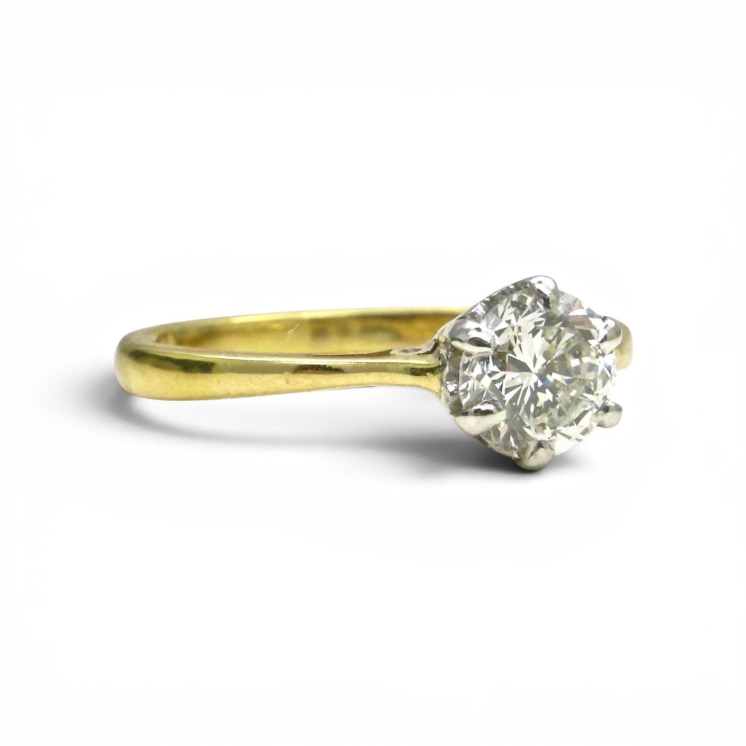 Vintage 18ct gold brilliant cut natural diamond solitaire ring 0.70ct