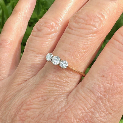 Vintage 18ct natural diamond three stone trilogy ring 0.50ct c1930's
