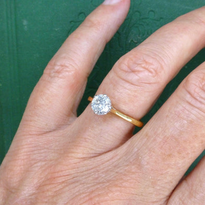 Vintage 18ct gold brilliant cut natural diamond solitaire ring 0.70ct