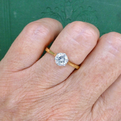 Vintage 18ct gold brilliant cut natural diamond solitaire ring 0.70ct