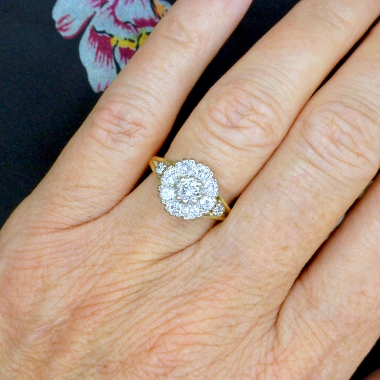 Vintage 18ct natural diamond cluster halo ring 0.87 carats