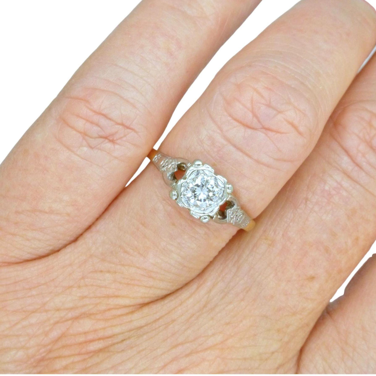 Antique 18ct & Platinum natural diamond solitaire ring 0.35ct