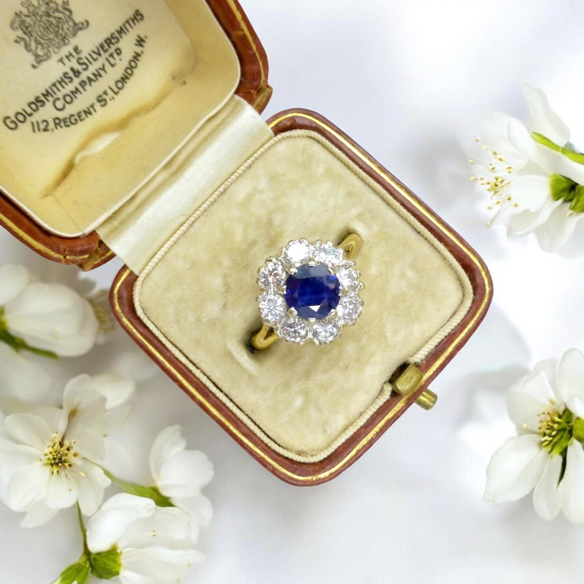 Vintage 18ct sapphire & diamond round cluster ring ~ With Valuation