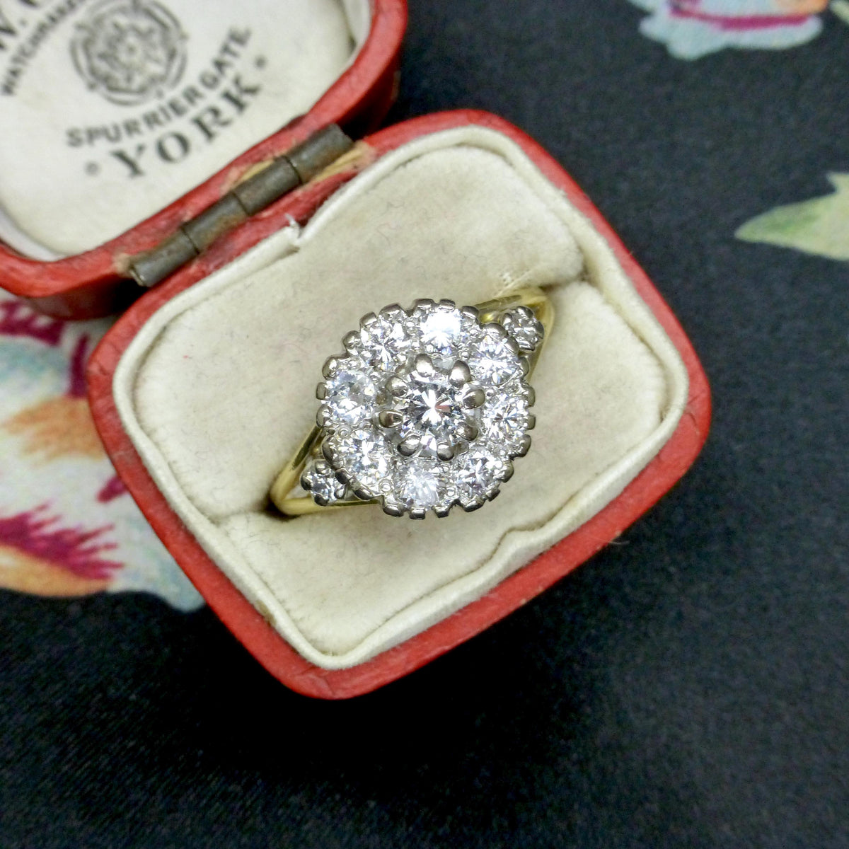 Vintage 18ct natural diamond cluster halo ring 0.87 carats