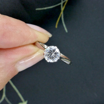 Vintage 18ct white gold brilliant cut natural diamond solitaire ring 0.75ct