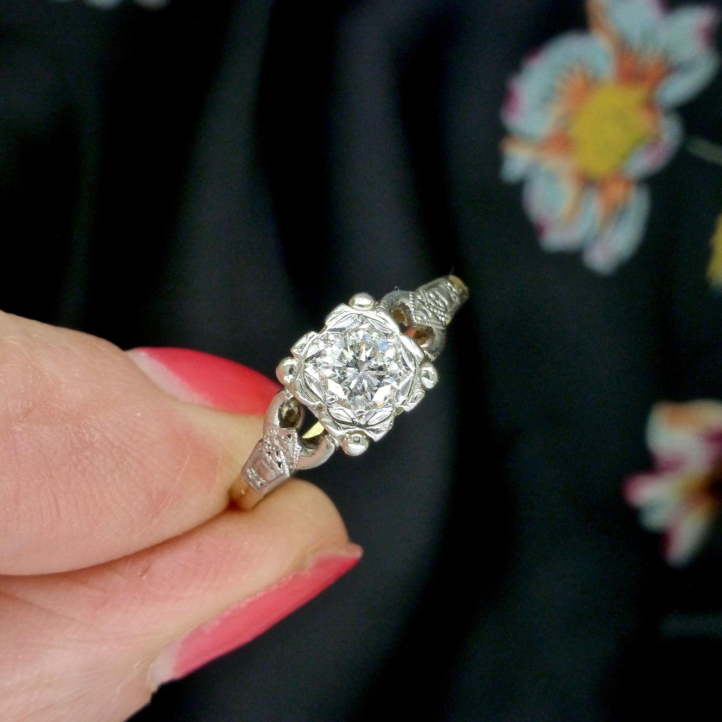 Antique 18ct & Platinum natural diamond solitaire ring 0.35ct