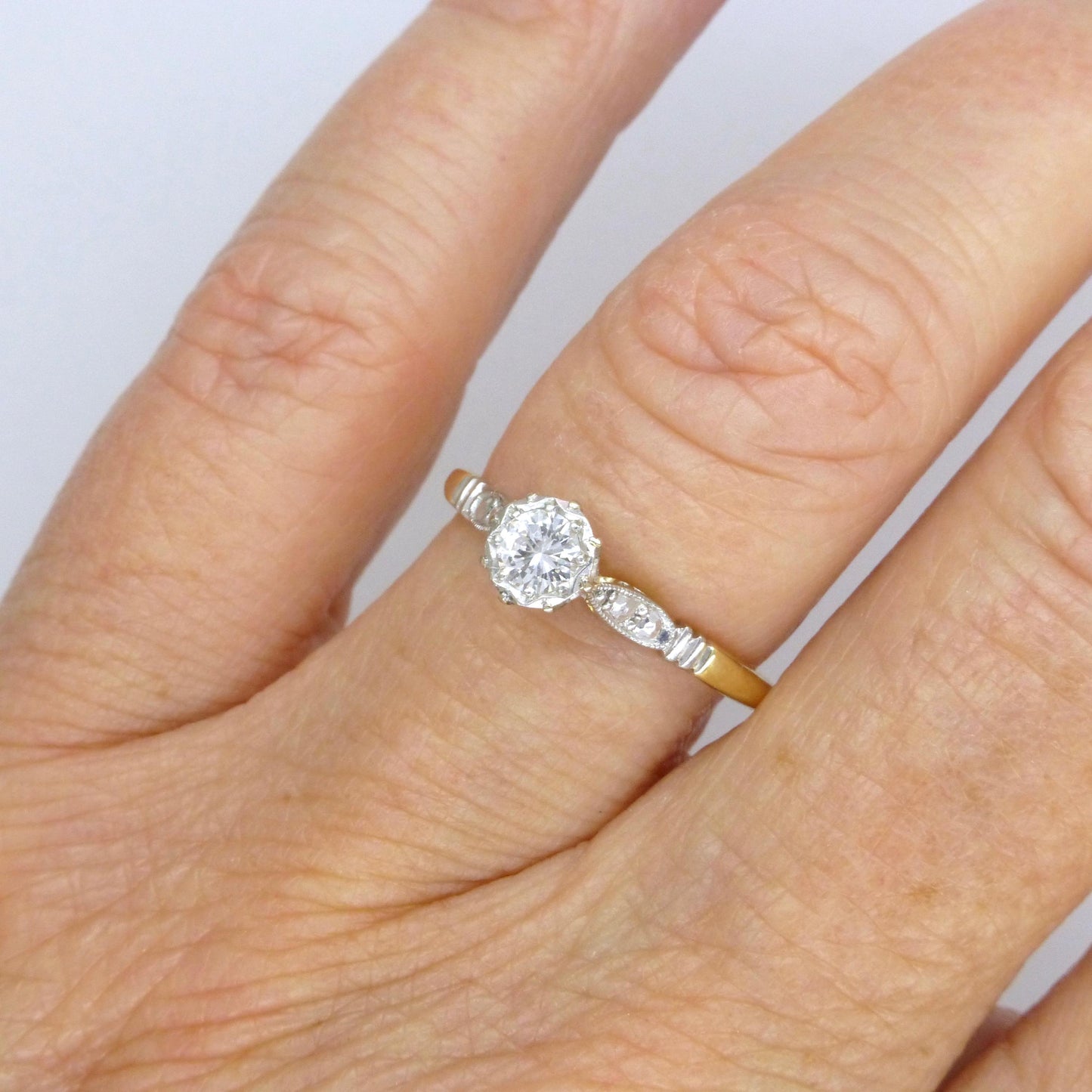 Vintage natural diamond solitaire ring 18ct & Platinum c1940's