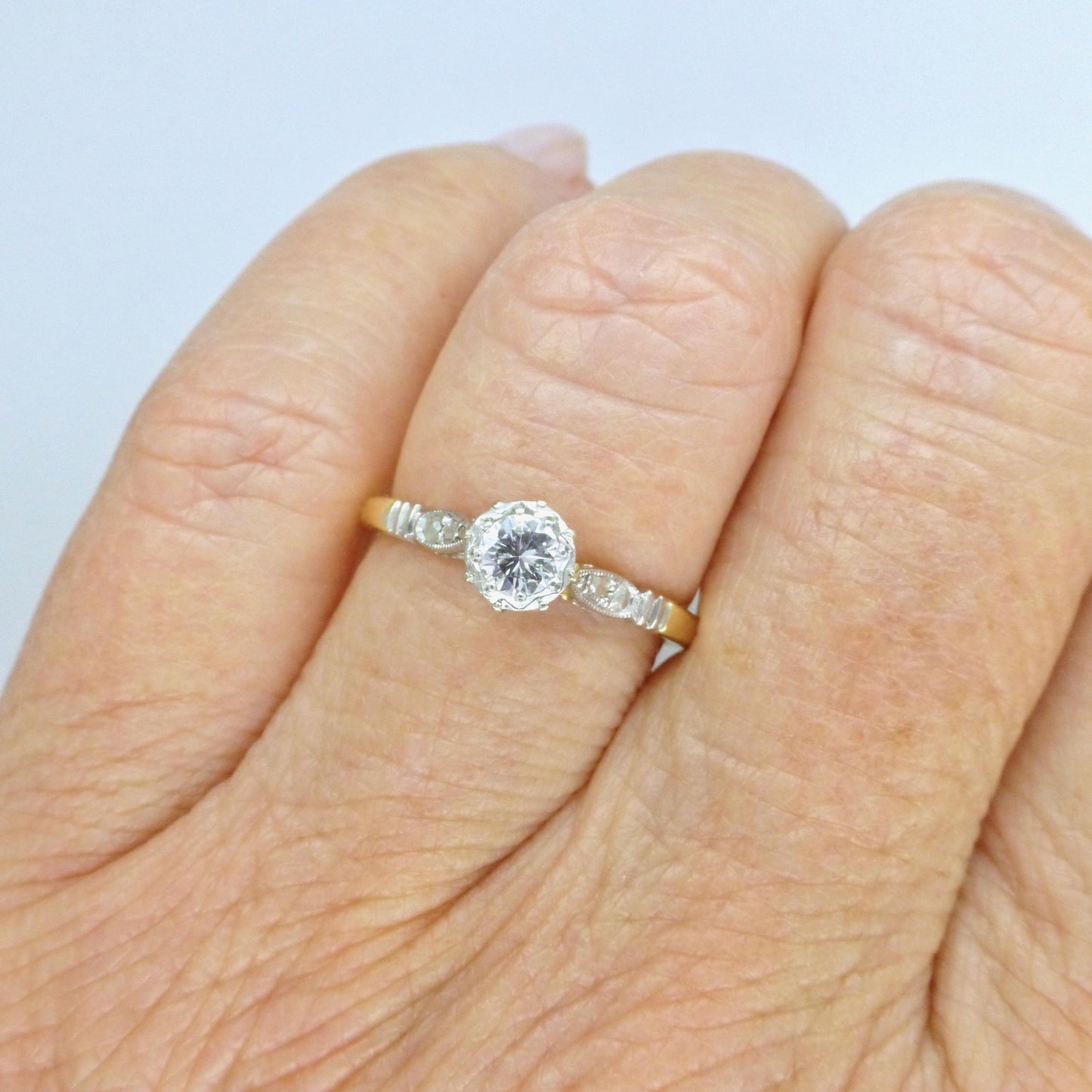 Vintage natural diamond solitaire ring 18ct & Platinum c1940's