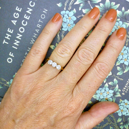 Vintage natural diamond three stone trilogy ring 0.75ct