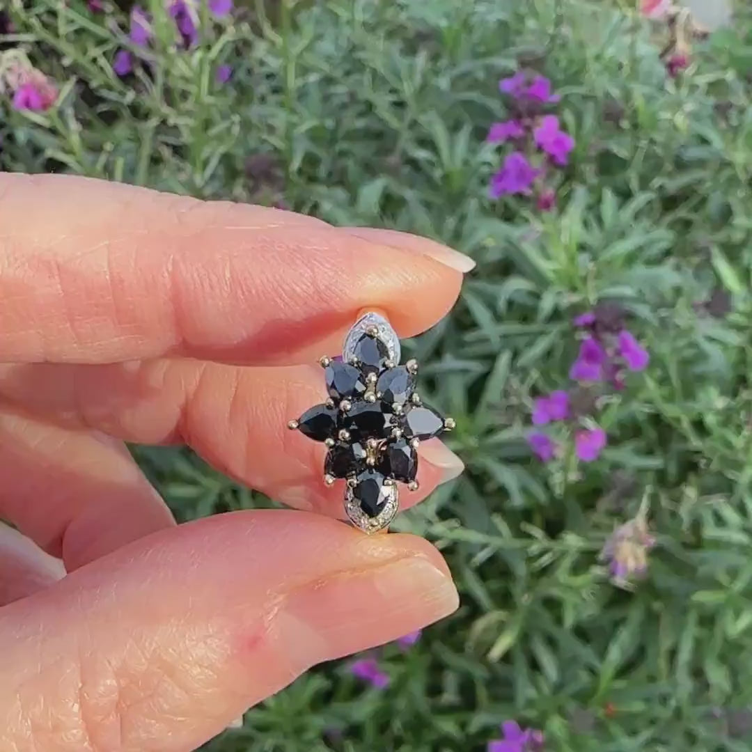 Vintage 9ct Sapphire and diamond flower cluster ring