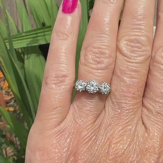 Vintage 18ct natural diamond three stone trilogy ring 0.83ct. Dated 1975 + Independent valuation