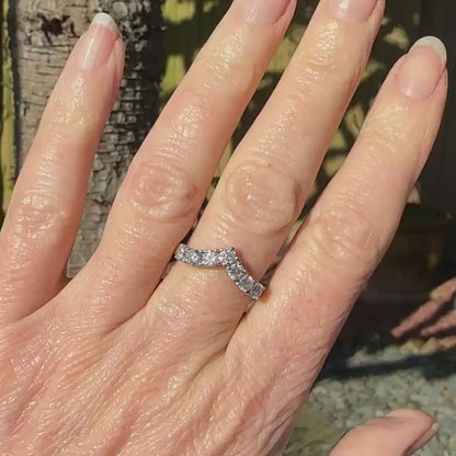 Vintage 18ct natural diamond wishbone -chevron eternity wedding ring 1.00ct