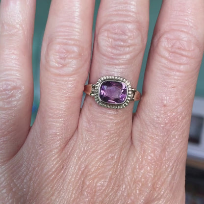 Vintage 9ct gold cushion cut Amethyst solitaire ring