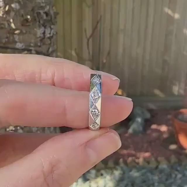 Vintage 18ct white gold Natural Diamond full eternity wedding ring 0.50ct - Size O.