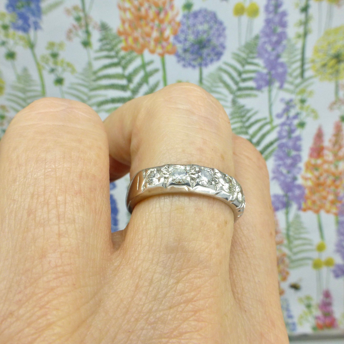 Vintage 18ct white gold diamond half eternity wedding ring 1.00ct ~ seven stone band